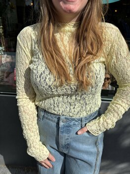 Kanten top met lange mouwen botergeel