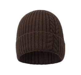 Gebreide muts donkerbruin