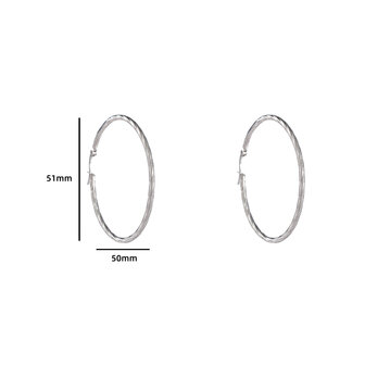 Oorbellen E4290-5-1 fine twist hoop 50 mm zilver - Day&amp;Eve 