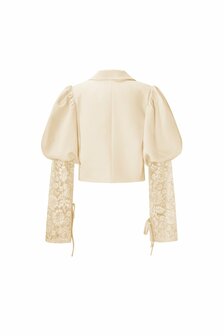 Korte blazer met pofmouw en kant