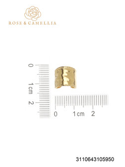 Ear cuff  beated goud - Rose &amp; Camellia