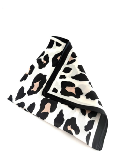 Sjaaltje  S515-1 Panter zwart + creme - Day&amp;Eve