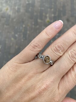 Steentje twisted Bali Flat stone Coffee 9 mm zilver TME9 - Melano