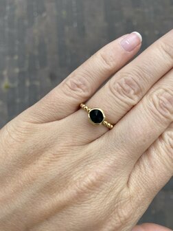 Steentje twisted Cloud stone Black 7 mm goud TMC4 - Melano