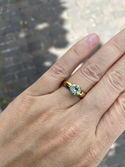 Steentje twisted Basic Chrysolite stone 6 mm goud M01SR 5011 - Melano