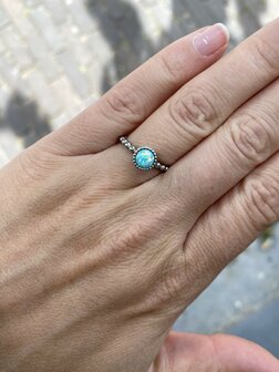 Steentje twisted Bali sun stone Light Green Opal 7 mm zilver TMF6 - Melano