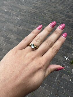 Steentje twisted Cloudy Oval stone crystal 9 mm goud TMF3 - Melano