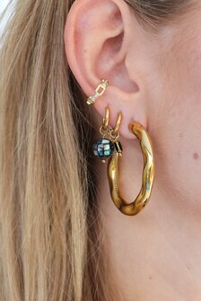Oorbel per stuk K.SH.359.1 Rough hoop goud - Label Kiki