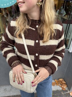 Vest gestreept bruin met parel knopen