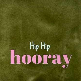 Tegeltje Hip Hip Hooray olijf/warmroze - YETT