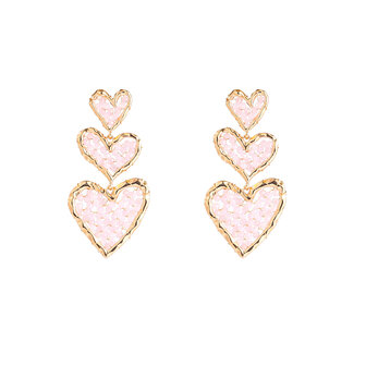 Oorbellen E60080-2 drie hartjes met poeder roze kralen goud - Day&amp;Eve