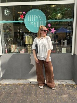 Asymmetrisch t-shirt met kant aan de onderkant wit