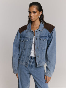 Denim jasje LEXI met suede details - Refined Department