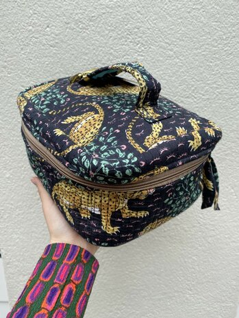 Toilettas/Beautycase donkerblauw met panter en bloemen - Loffs