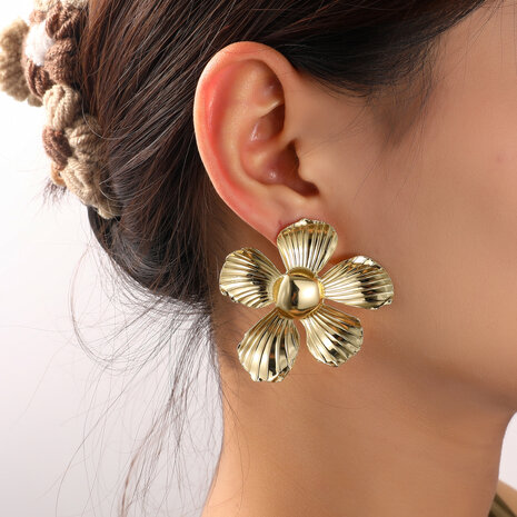 Oorbellen E55083-2 Big flower stud goud - Day&Eve