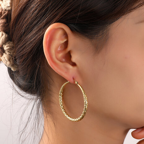Oorbellen E56233-2 Hammered hollow hoop goud - Day&Eve