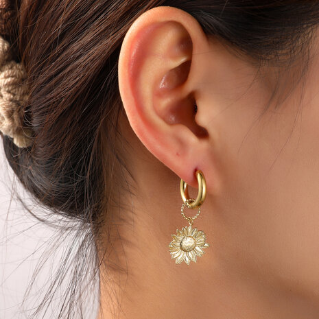 Oorbellen E56117-2 Sunflower hoop goud - Day&Eve
