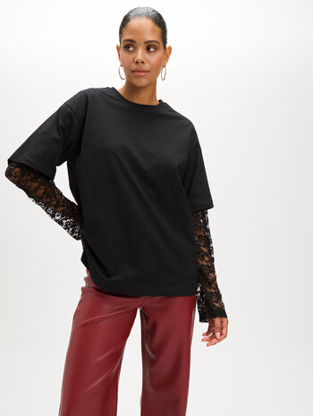 T-shirt met kanten mouwen Teddy zwart - Refined Department