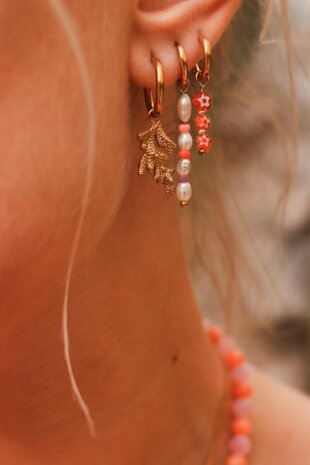 Oorbel per stuk LK401 coral hoop goud - Label Kiki