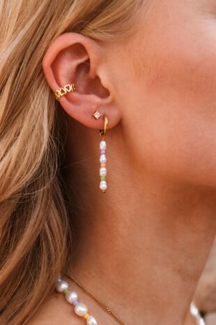 Oorbel per stuk LK420 colorful pearl hoop goud - Label Kiki