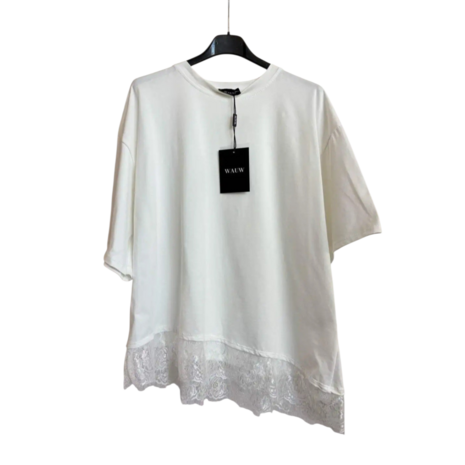 Asymmetrisch t-shirt met kant aan de onderkant wit