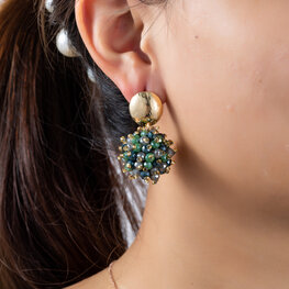 Oorbellen E3501-2 Beads ball green mix - Day&Eve Oorbellen E3501-2 Beads ball green mix - Day&Eve