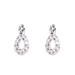Oorbellen E4842-1 hammerd dangle earring zilver - Day&Eve Oorbellen E4842-1 hammerd dangle earring zilver - Day&Eve